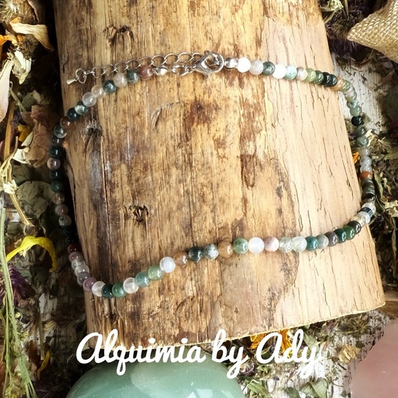 Dainty beaded Indian agate choker Necklace - Picture 2 of 3